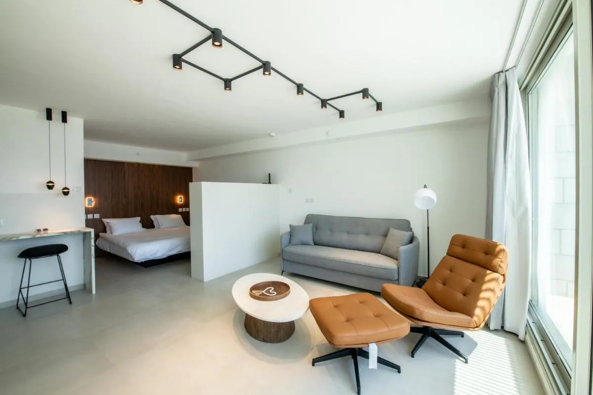 Image 1 of Beach side -Luxury sea View Amazing pool Eilat