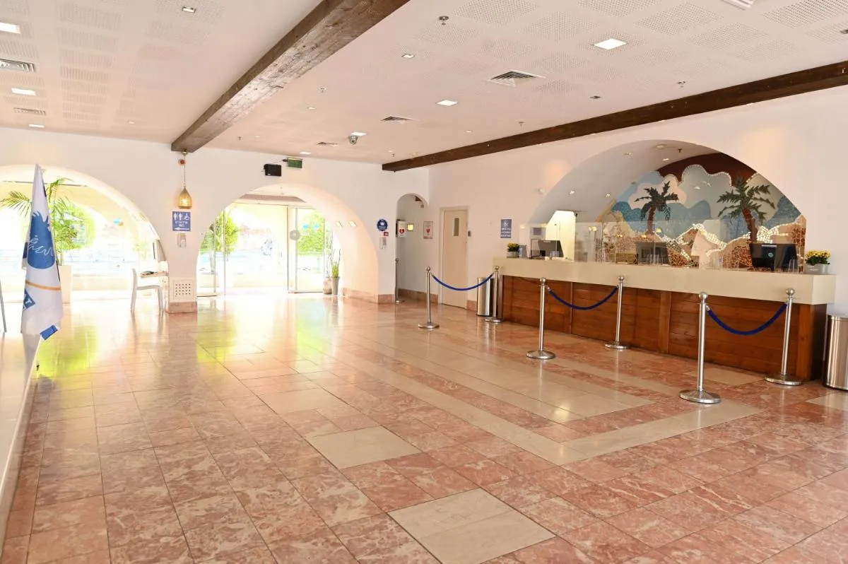Image 5 of Club In Eilat Resort – Executive Deluxe Villa With Jacuzzi, Terrace & Parking