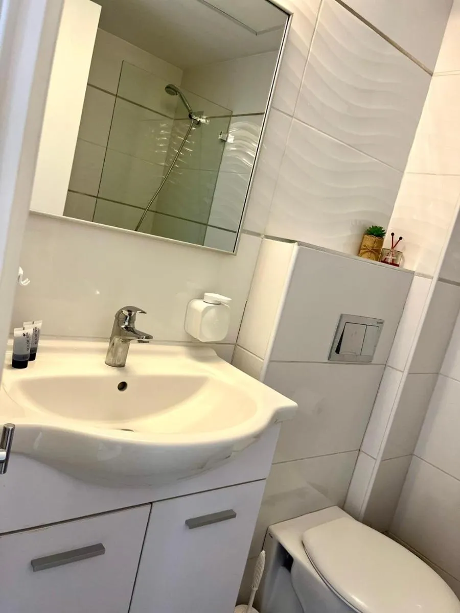 Image 4 of Esterin Royal Park Apartments Eilat