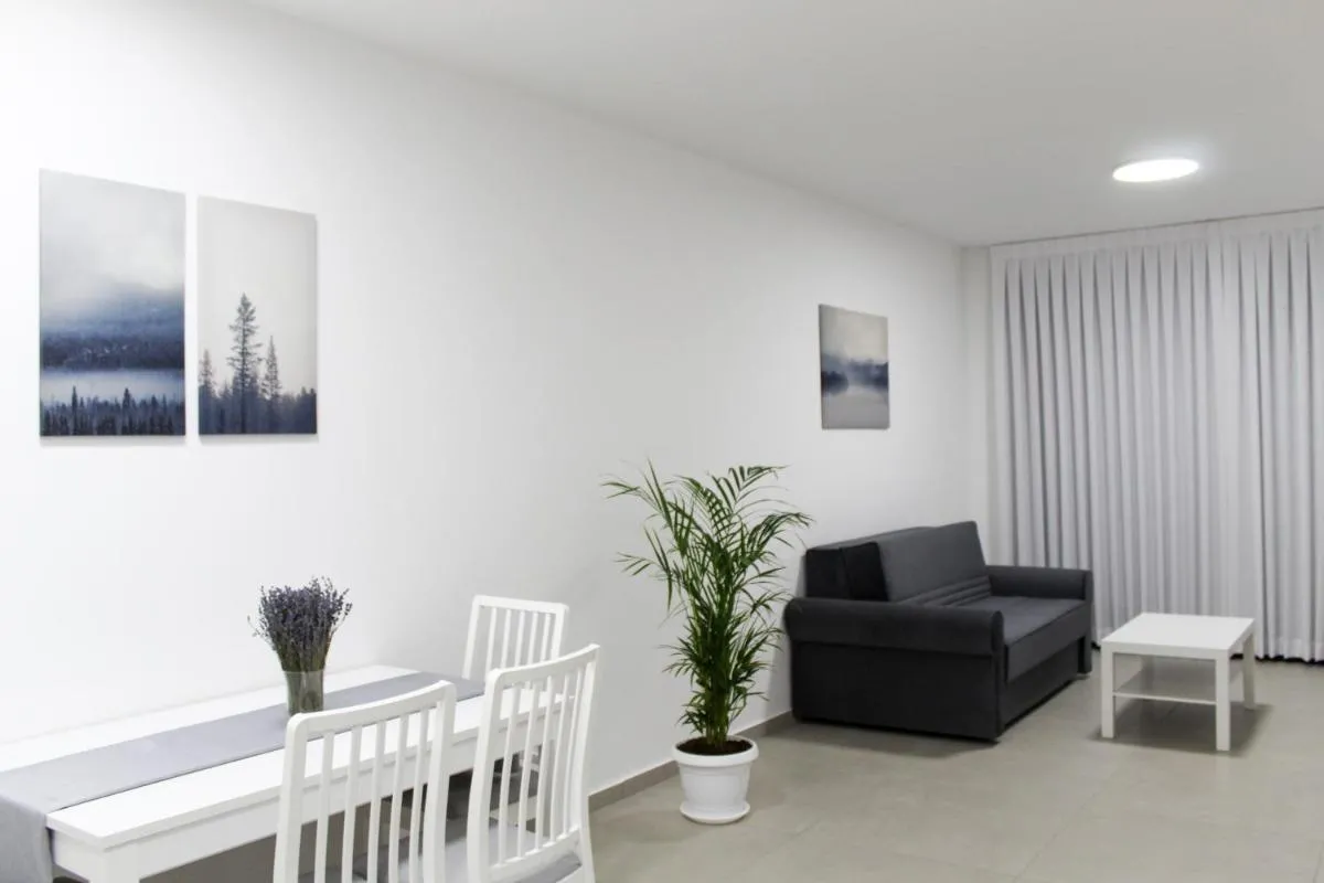 Image 2 of Family Apartment #44 By Hashdera Eilat