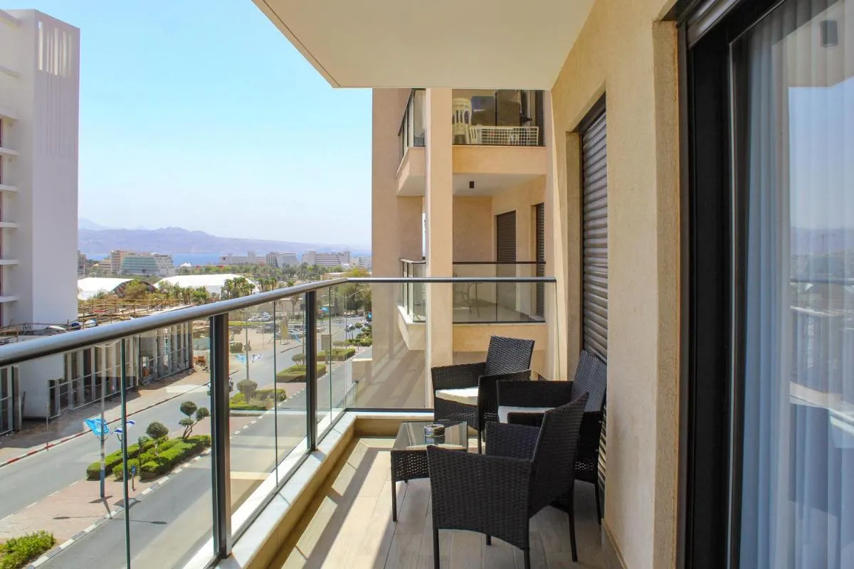 Image 3 of Family Apartment #8 By Hashdera Eilat