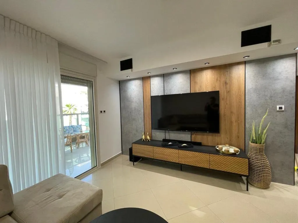 Image of Family Pearl Eilat
