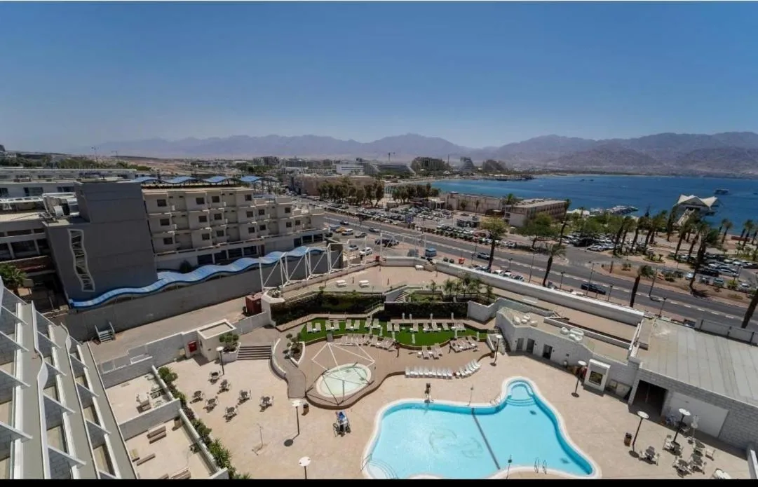 Image 6 of Sea Side מפוארת באילת