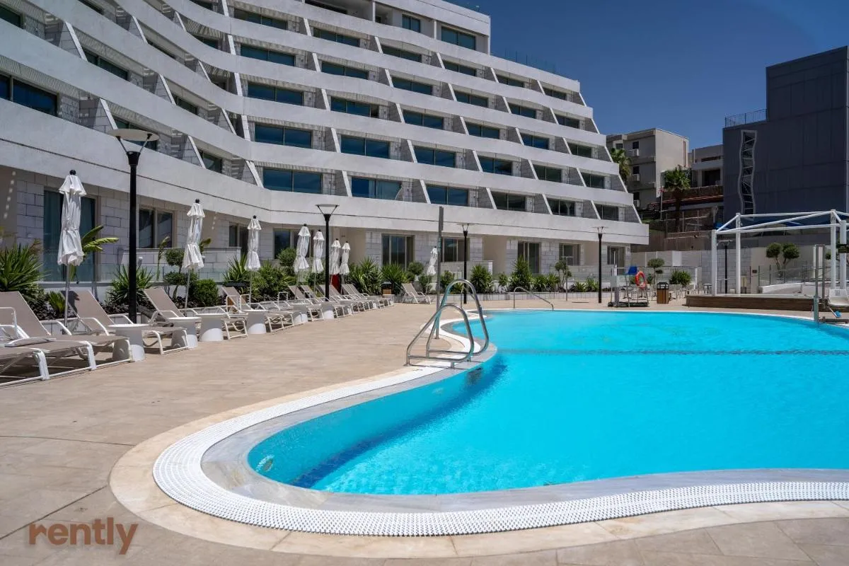 Image 3 of Sea side “Iris” apartment – by Rently