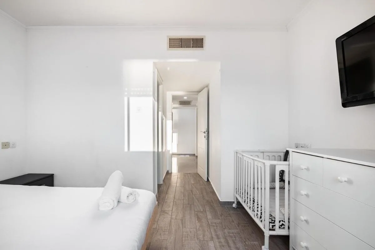 Image 6 of SpaciousApt-TopView-freeParking-PerfectForFamilies