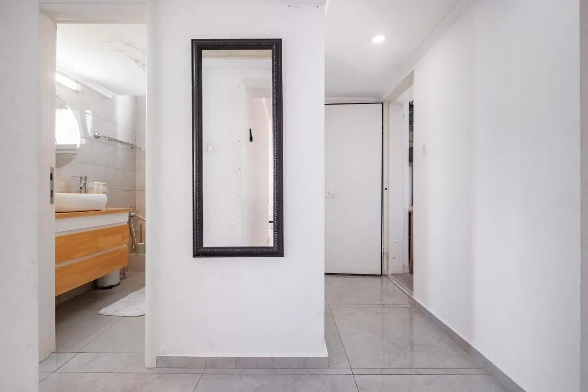 Image 2 of SpaciousApt-TopView-freeParking-PerfectForFamilies