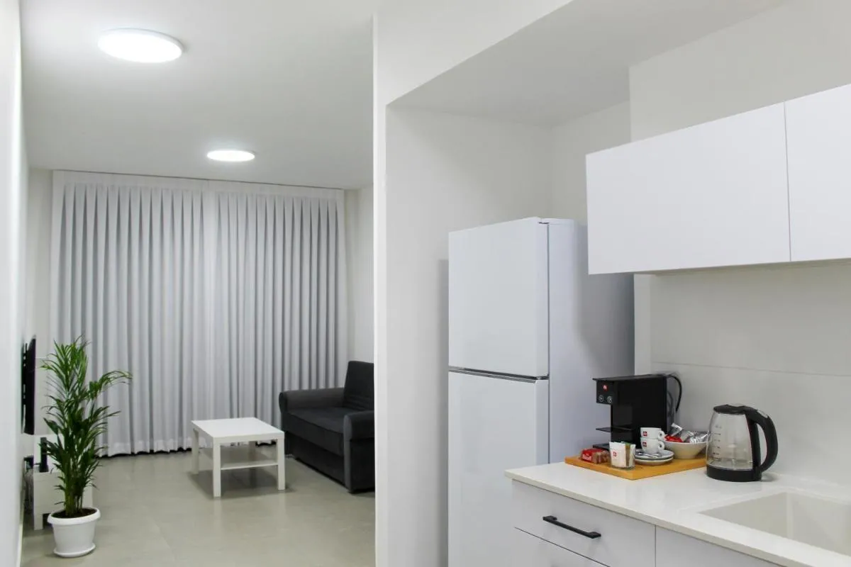 Image 5 of Suite Apartment #6 By Hashdera Eilat