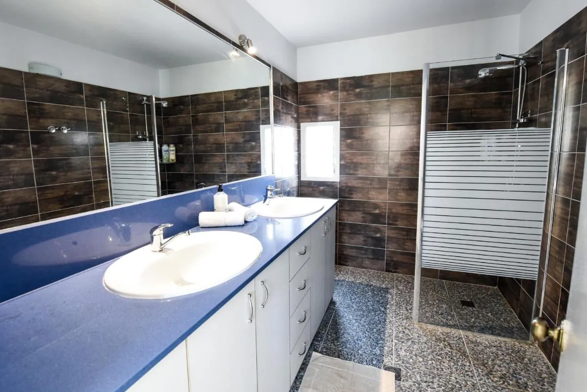 Image 2 of Villa Or – Heated Pool