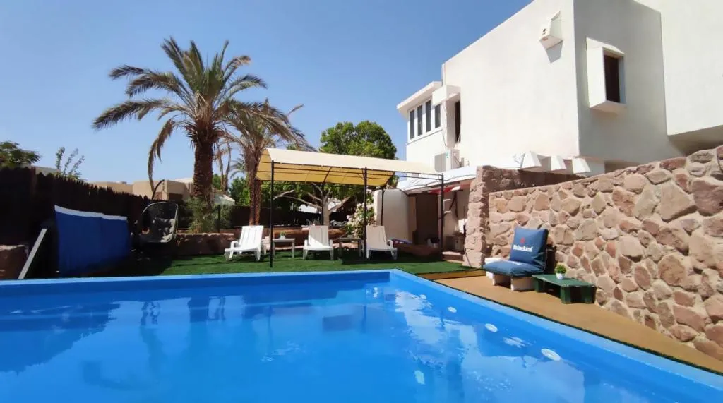 Guest House “Villa Klara Eilat” Heated pool and sauna all year round