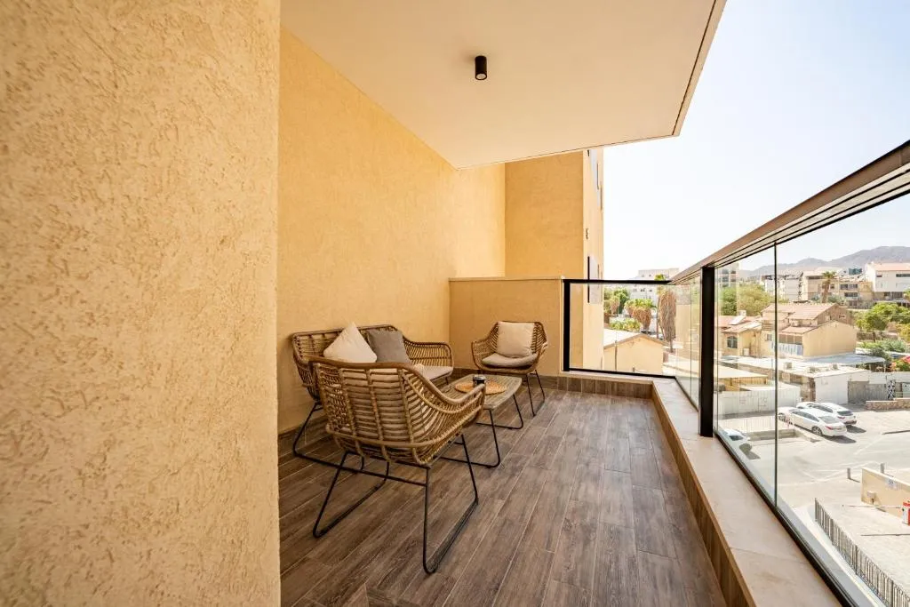 Madrid Apartment – By Harim