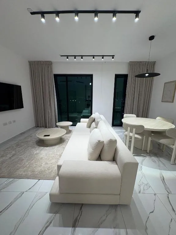 Penthouse-AH- 73