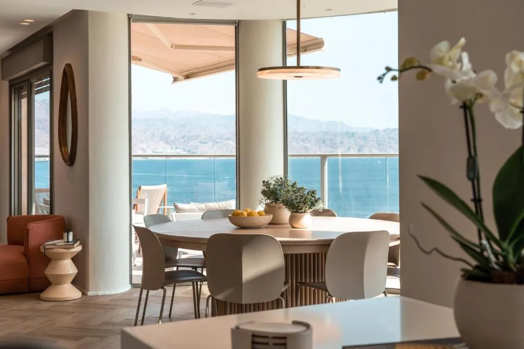 Queen Anne – Penthouse apartment with private pool