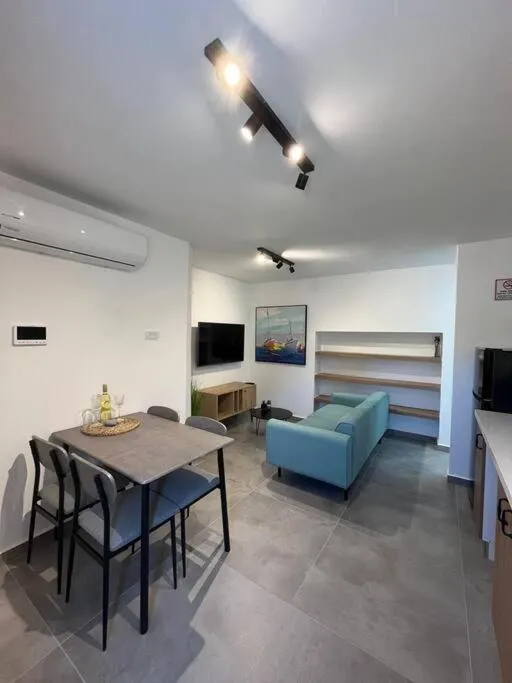 Image 6 of לואיס בוטיק- LUIS Boutique
