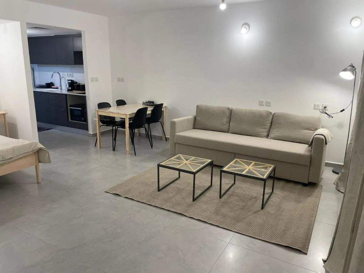 Image 2 of oR-Ya Suite