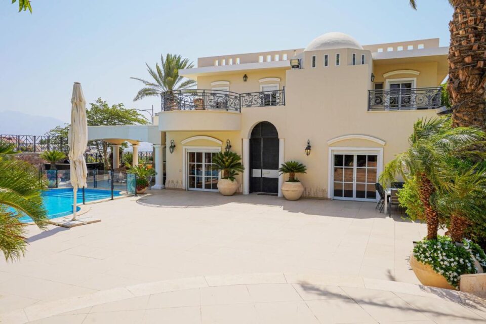 YalaRent olive tree villa with private pool